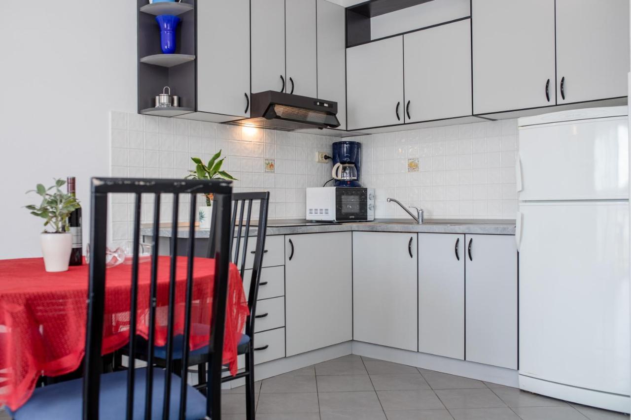 Apartments And Rooms By The Sea Supetarska Draga - Gornja, Rab - 11579 Exterior foto